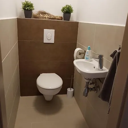 Mina Vizparti Apartman Siofok